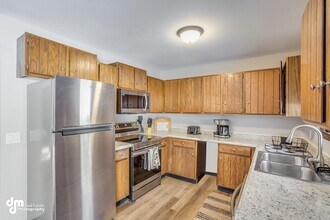 1431 E Holland Ave in Wasilla, AK - Building Photo - Building Photo