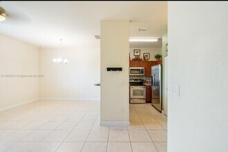 2935 SE 1st Dr in Homestead, FL - Building Photo - Building Photo