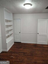 131 Garrison Rd SE in Marietta, GA - Foto de edificio - Building Photo