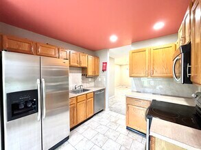 224 Sherbrooke Ct in Cherry Hill Township, NJ - Building Photo - Building Photo