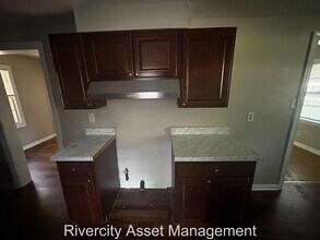 2035 Gayle Ave in Memphis, TN - Building Photo - Building Photo