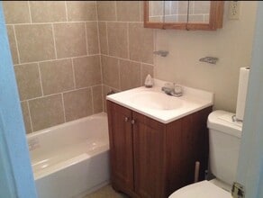 1309 Willnew Dr in Hampton, VA - Building Photo - Building Photo