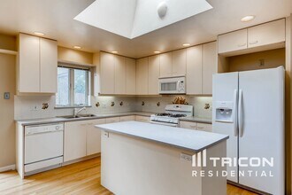 2629 Fontana Dr in Glenview, IL - Building Photo - Building Photo