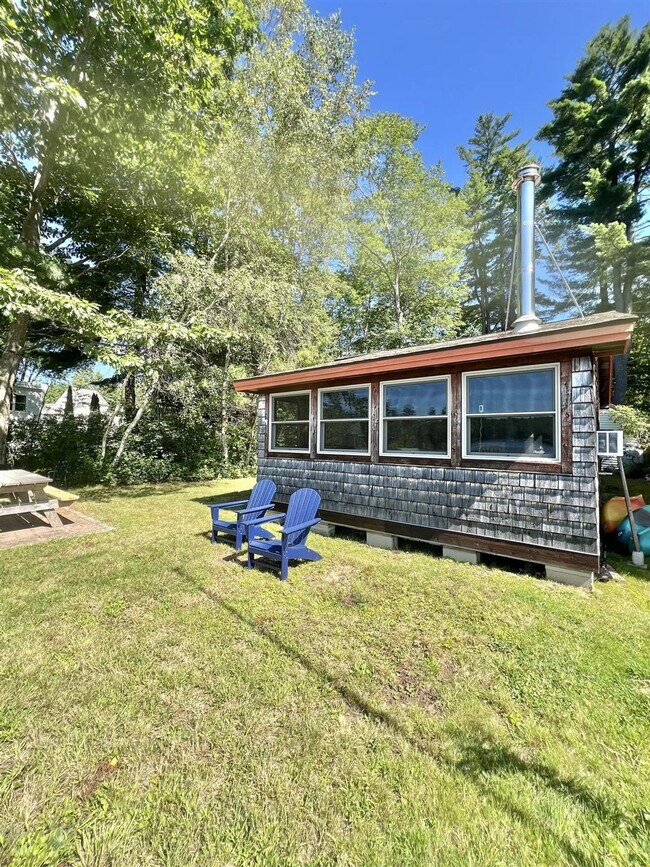 38 Brentwood Rd in Windham, ME - Building Photo - Building Photo