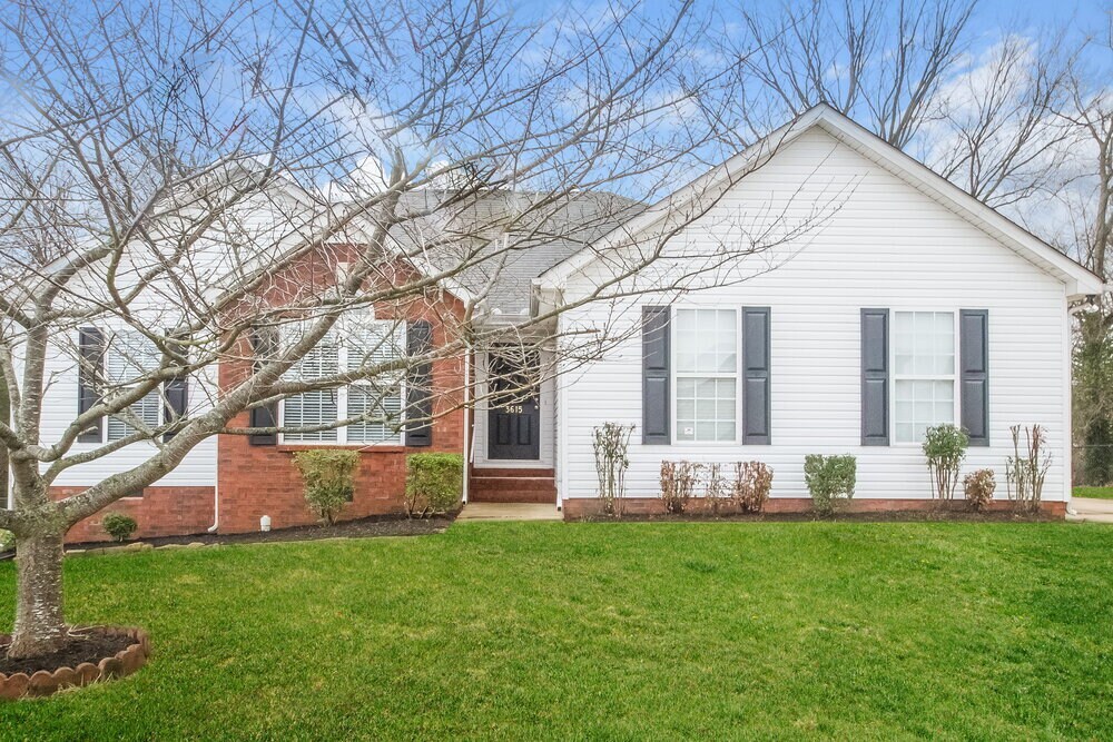 3615 Stevens Bend Dr in Murfreesboro, TN - Foto de edificio