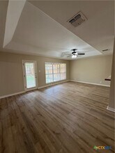 1645 Kimberly Dawn Dr in New Braunfels, TX - Building Photo - Building Photo
