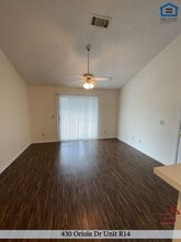 430 Oriole Dr in McMinnville, TN - Foto de edificio - Building Photo