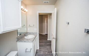 2010 Kirksey Ave in Lubbock, TX - Foto de edificio - Building Photo