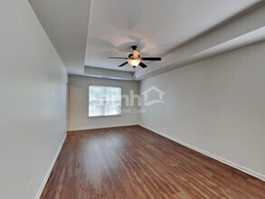 107 W Cavendish Dr in Mooresville, NC - Building Photo - Building Photo