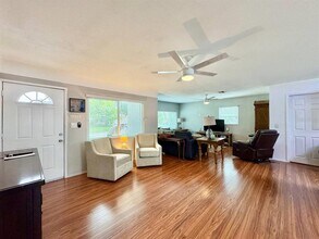 3957 Wahoo Dr SE in St. Petersburg, FL - Building Photo - Building Photo