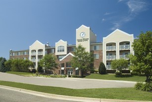 Orono Woods Senior Living Apartments