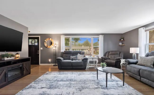 property at 1071 Kenwood St