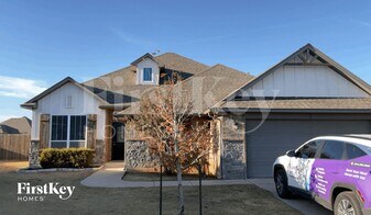 4233 NW 154th St in Edmond, OK - Building Photo