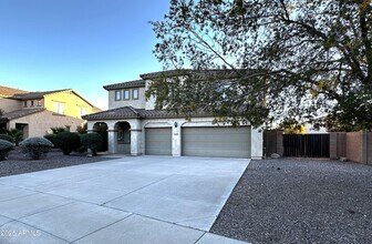 11053 E Roselle Ave in Mesa, AZ - Building Photo - Building Photo