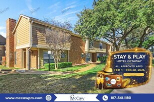 2101 Park Willow Ln in Arlington, TX - Building Photo