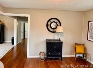 704 W 7th St in New Albany, IN - Building Photo - Building Photo