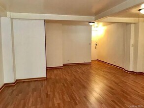 50 Bayard St in New York, NY - Building Photo - Building Photo