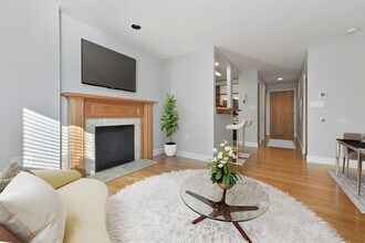 87 Gainsborough St in Boston, MA - Building Photo - Building Photo