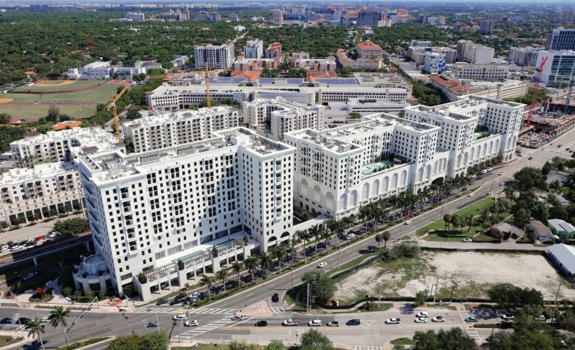 DUPLICATE OF 10166430 Gables Station in Coral Gables, FL - Building Photo