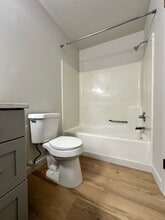 University Place Apartments in Pontiac, MI - Building Photo - Building Photo