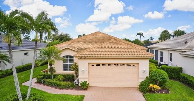 property at 16460 Edgemont Dr