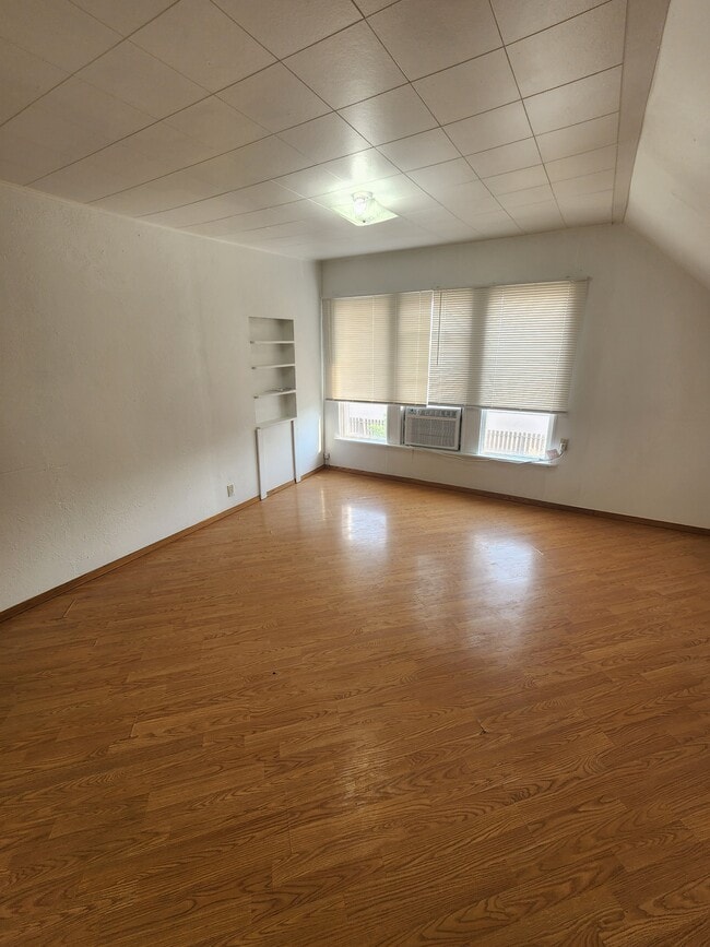 1268 Sycamore St, Unit B in Clarkston, WA - Foto de edificio - Building Photo