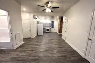 116 N Queen St in York, PA - Building Photo - Building Photo