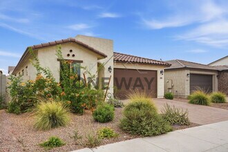 18180 W Larkspur Dr in Goodyear, AZ - Building Photo - Building Photo