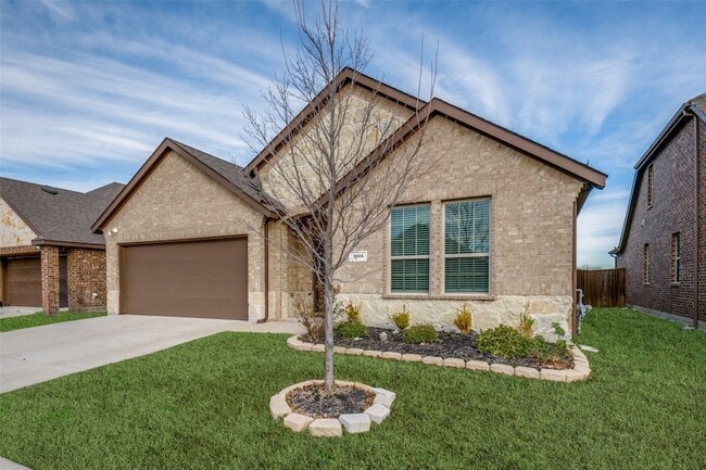 905 Philadelphia St in Fate, TX - Foto de edificio - Building Photo