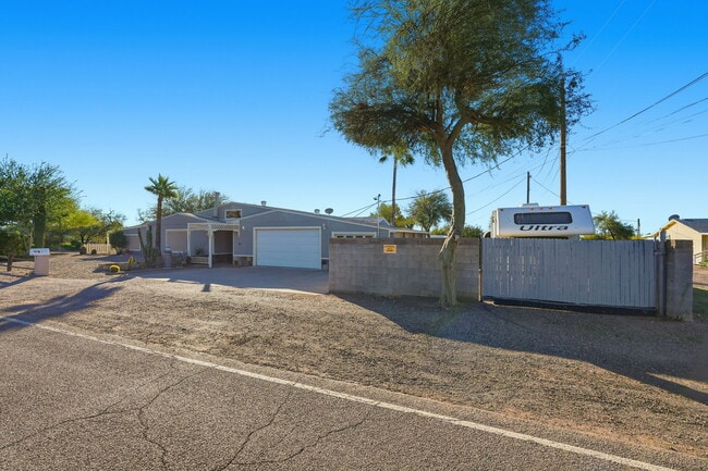 property at 2237 W Foothill St