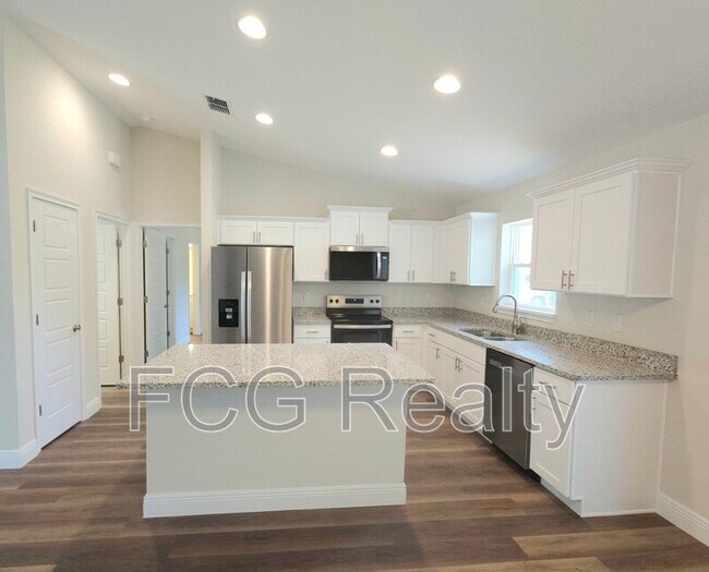 12 Hemlock Circle Track in Ocala, FL - Building Photo - Building Photo