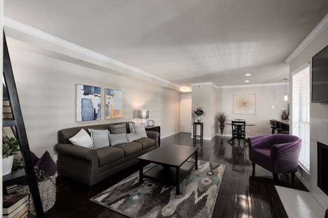 Harwood Hills in Bedford, TX - Foto de edificio - Interior Photo