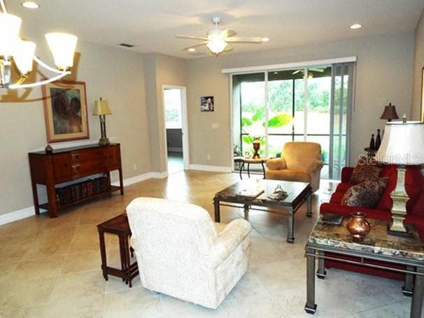 15628 Aurora Lake Cir in Sun City Center, FL - Building Photo - Building Photo