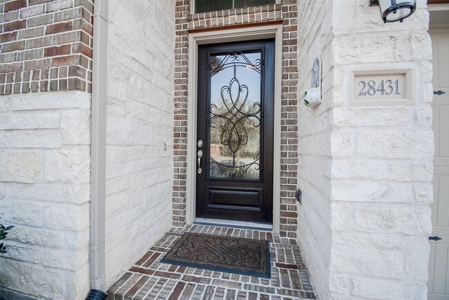 28431 Asher Falls Ln in Fulshear, TX - Building Photo - Building Photo