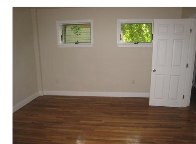 57 Day St, Unit T in Boston, MA - Building Photo - Building Photo