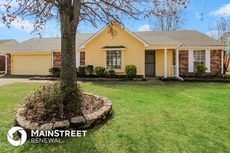 7609 Woodshire Dr in Horn Lake, MS - Building Photo - Building Photo