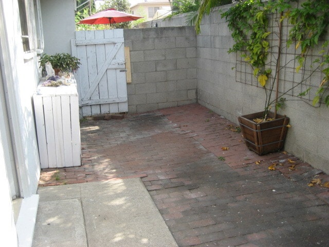 2316 Virginia Ave in Santa Monica, CA - Foto de edificio - Building Photo