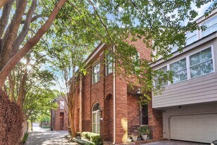 1802 Potomac Dr in Houston, TX - Building Photo