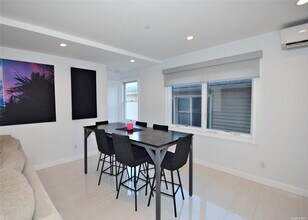 102 Tennessee Ave in Long Beach, NY - Building Photo - Building Photo