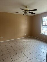 1213 Prosperity Dr in Edinburg, TX - Building Photo - Building Photo