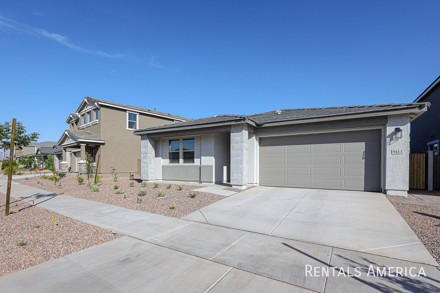 9813 E Satellite Dr in Mesa, AZ - Building Photo