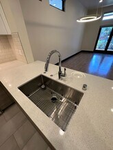 536 S El Molino Ave in Pasadena, CA - Building Photo - Building Photo