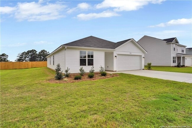 737 Caelin Farms Rd in Spring Lake, NC - Building Photo - Building Photo