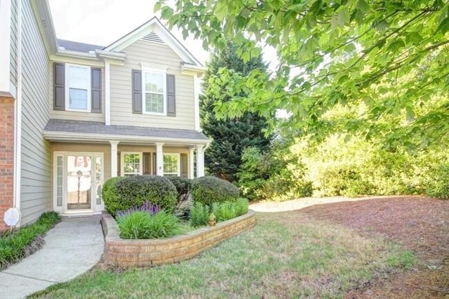 1364 Glenover Way in Marietta, GA - Foto de edificio - Building Photo