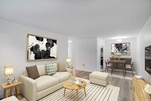 345 Lonsdale in Toronto, ON - Building Photo