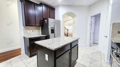 3808 Hazelhurst Dr in Frisco, TX - Building Photo - Building Photo