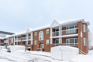 9264 Du Centre-Hospitalier Boul Apartments