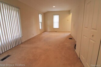 368 S Wing St in Northville, MI - Building Photo - Building Photo