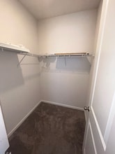 228 Hillcrest Dr in Dundee, FL - Building Photo - Building Photo