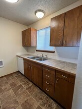 310 N Georgia Ave in East Wenatchee, WA - Building Photo - Building Photo